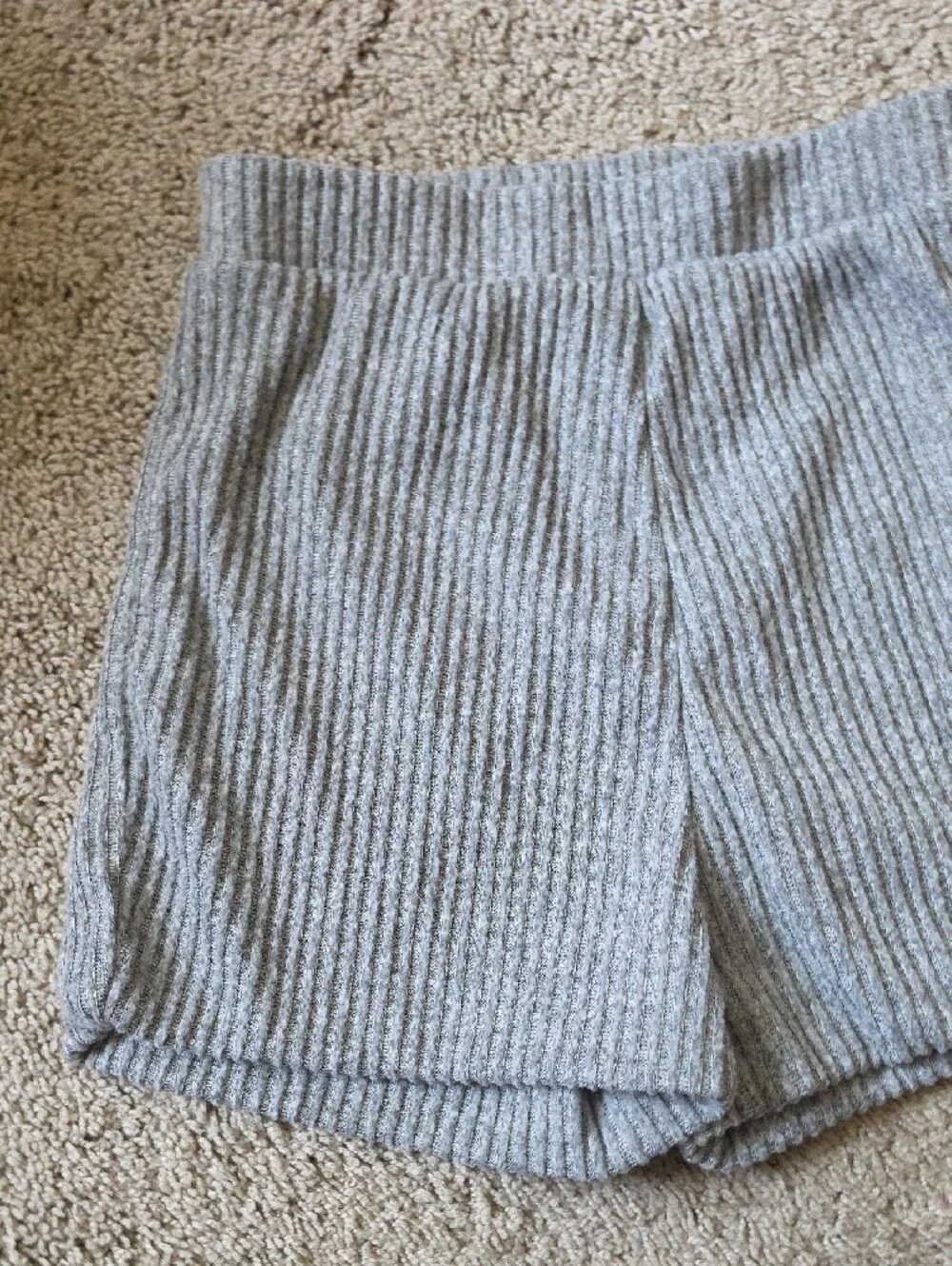 Brushed Ribbed High-Waist Knit Shorts in Light Gray